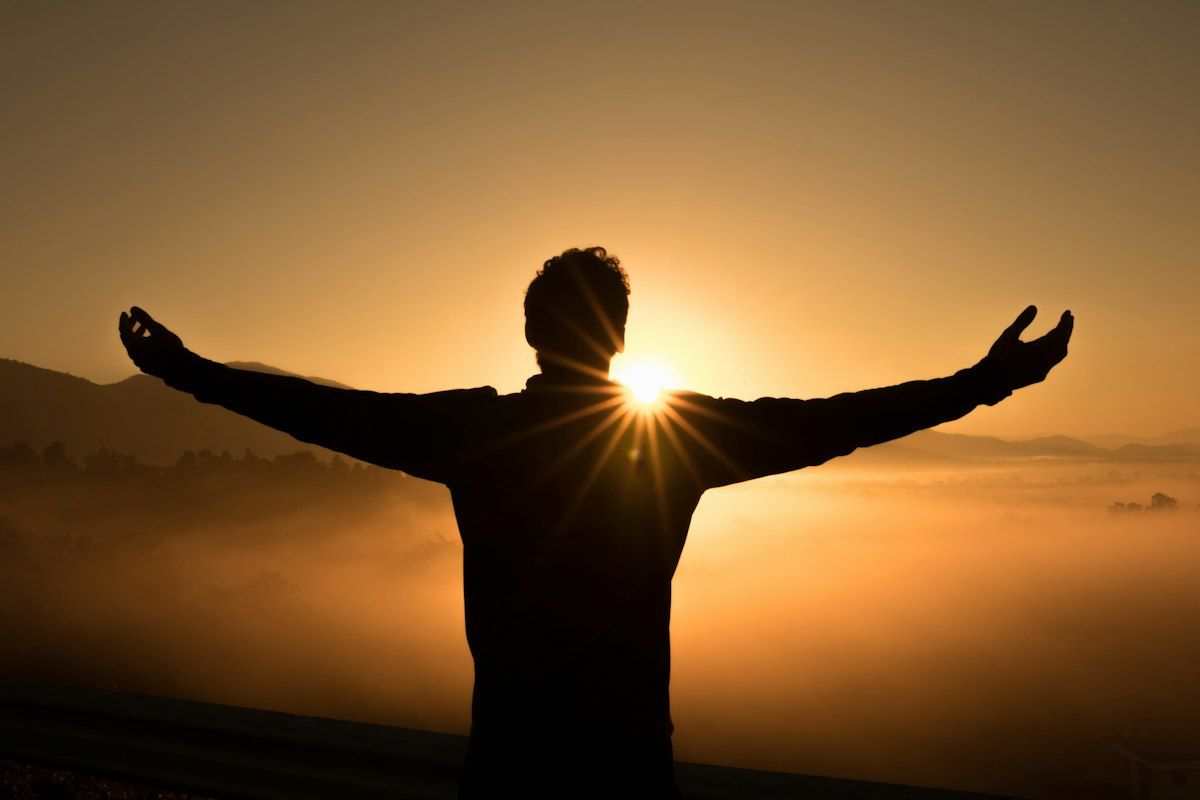 Autoestima Saudável: Como Construir uma Relação Positiva Consigo Mesmo