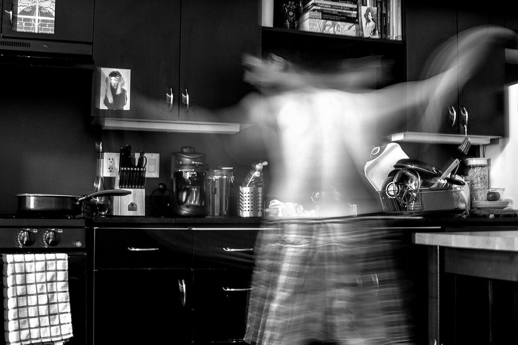 Tirzepatida e Food Noise: Por que os Pensamentos Sobre Comida Ficam em Silêncio